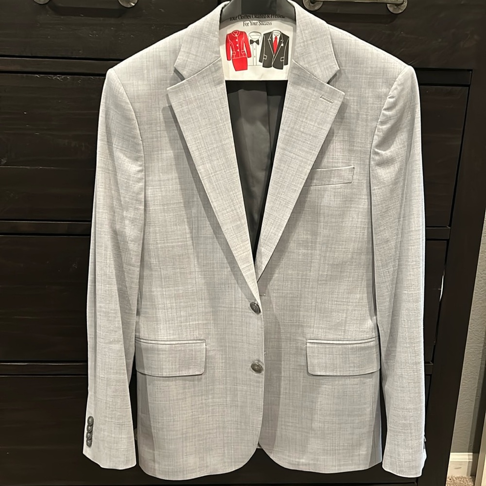 Express men’s slim fit, two button jacket. Light grey Size 36R